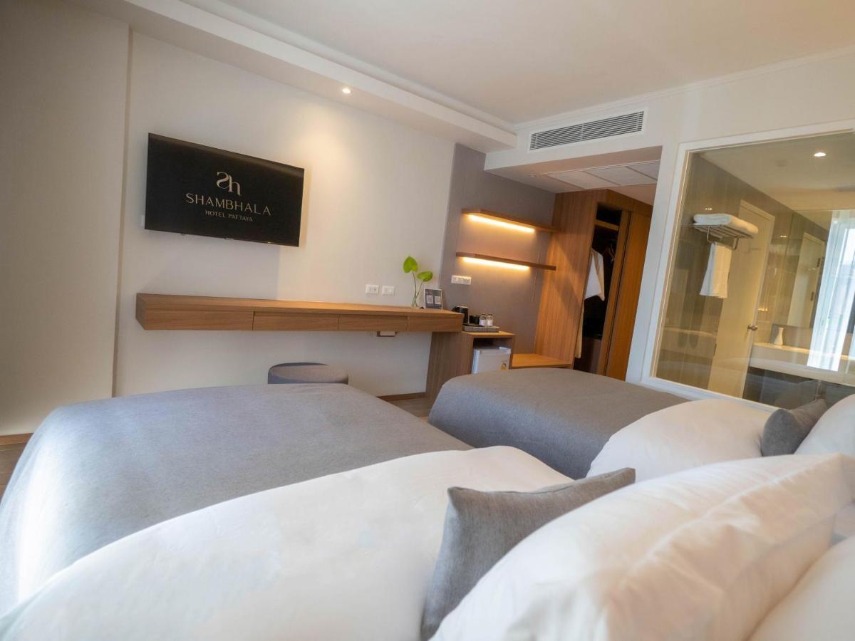 Shambhala Hotel Pattaya Rum bild